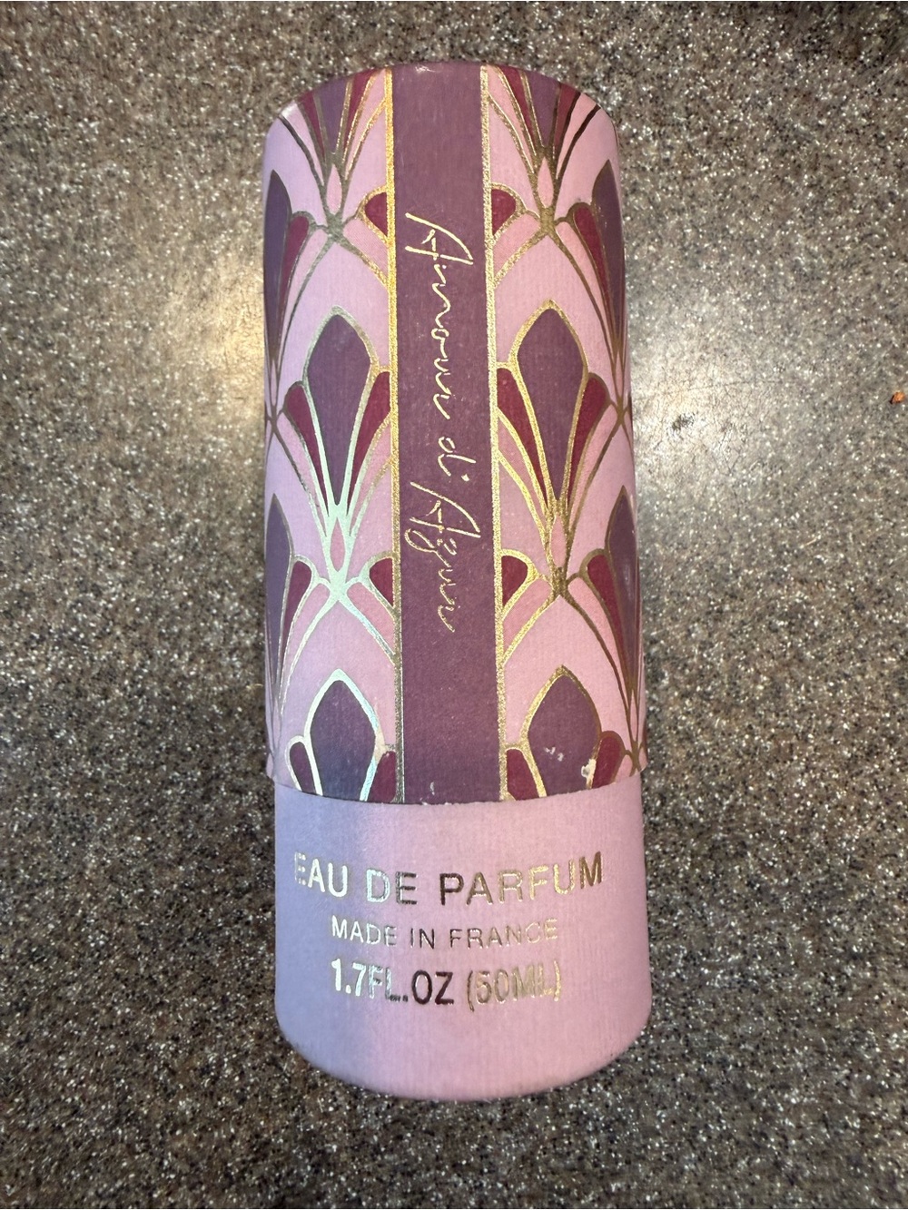 World market Amour di Azur perfume